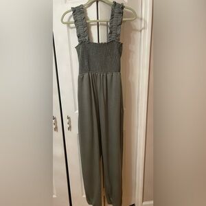 Women’s Baggy Sleeveless Romper Loose Long Harem Pants Size M NWOT